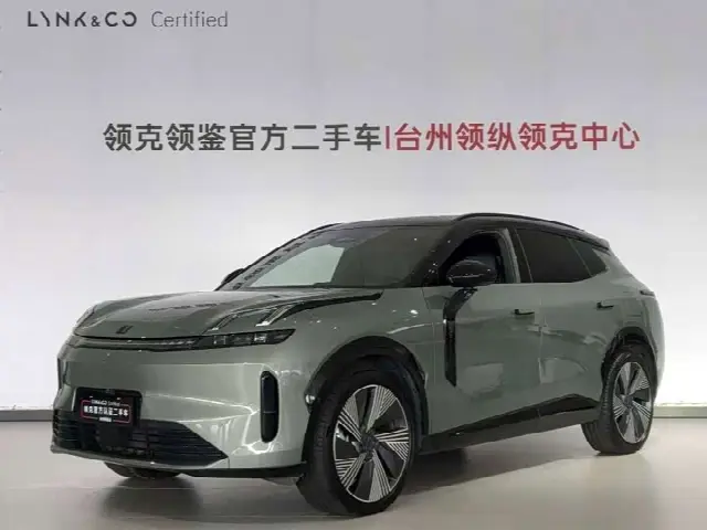 Lynk & Co 08 EM-P Hybrid 2023, 32 000 км