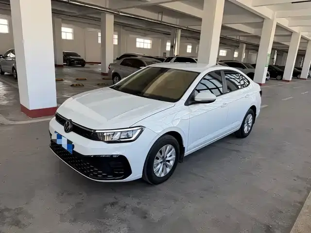 Volkswagen Lavida 2025, 4 000 км
