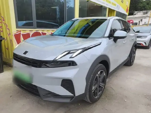 Lynk & Co 06 EM-P Hybrid — фото из объявления