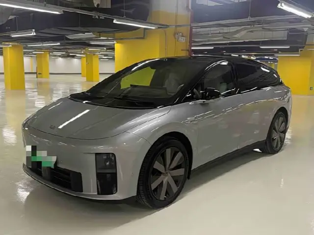 LiXiang i6 2025, 5 600 км