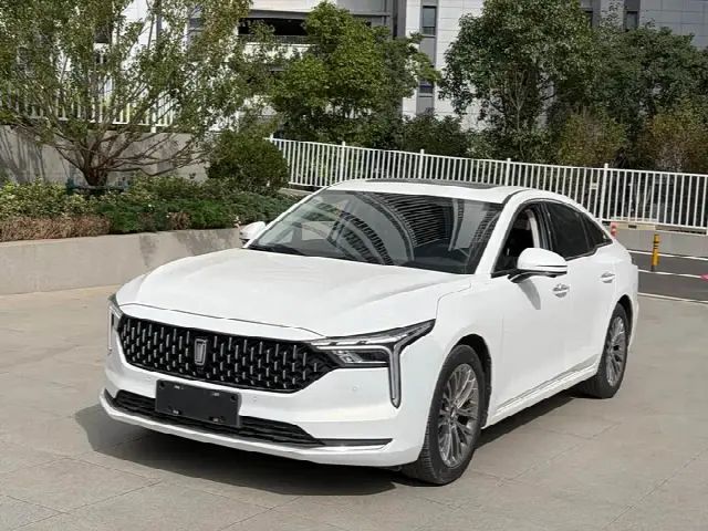 Bestune B70 2023, 32 000 км