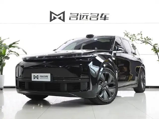 LiXiang L9 2024, 28 000 км