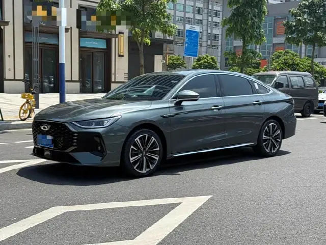 Chery Arrizo 8 2025, 9 000 км