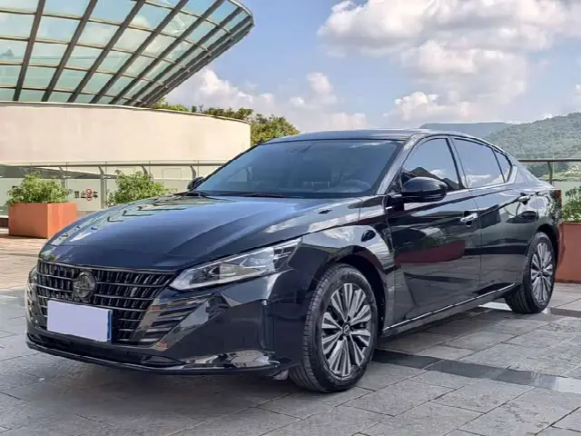 Nissan Teana 2024, 12 000 км
