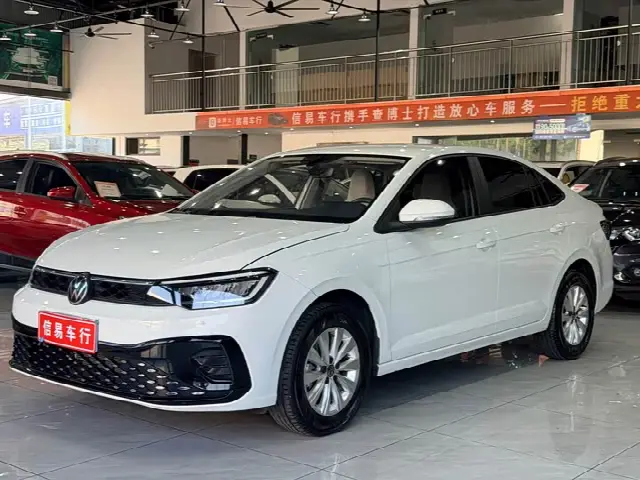 Volkswagen Lavida 2023, 7 000 км