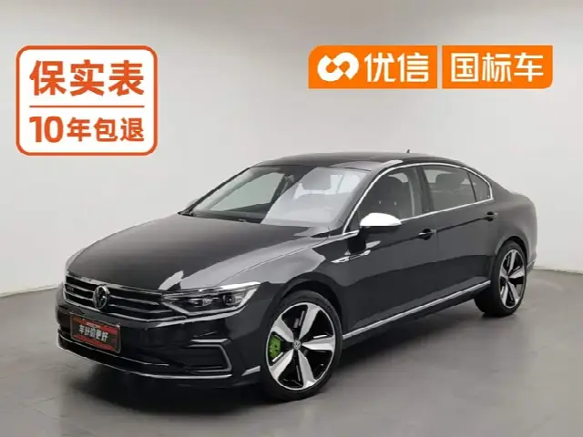 Volkswagen Magotan GTE Hybrid — фото из объявления