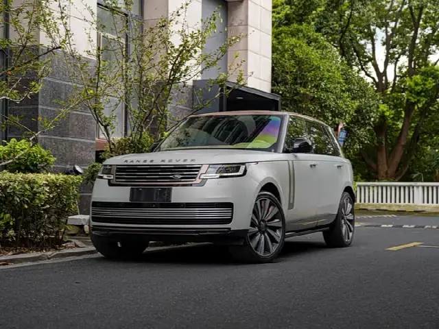 Land Rover Range Rover 2023, 40 000 км