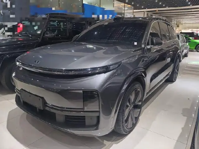 LiXiang L9 2022, 62 700 км