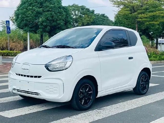 Roewe Clever 2022, 32 000 км