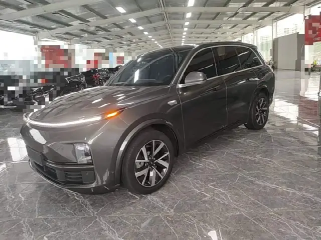 LiXiang L8 2023, 54 800 км