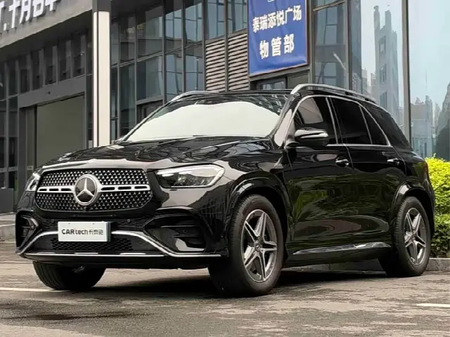 Mercedes-Benz GLE-Class 2024, 16 000 км