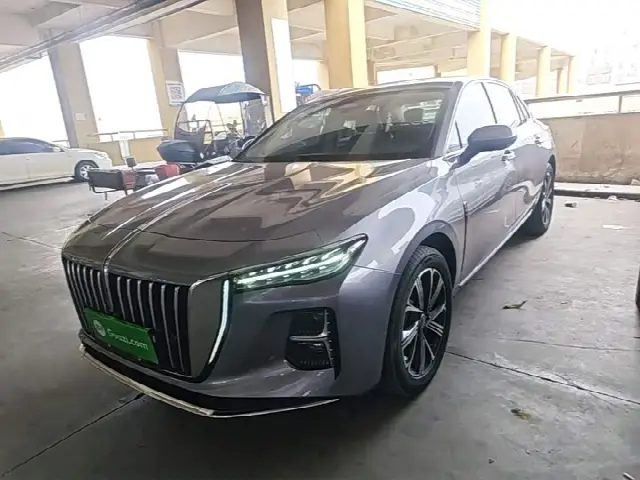 Hongqi H5 Hybrid 2025, 30 800 км