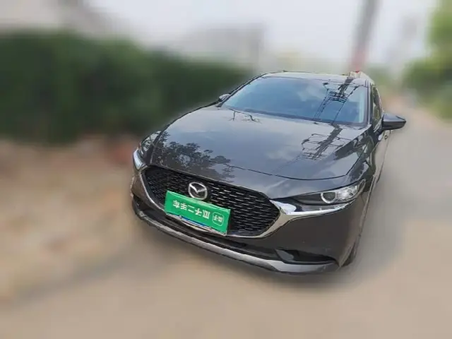 Mazda 3 (Axela) 2023, 43 600 км