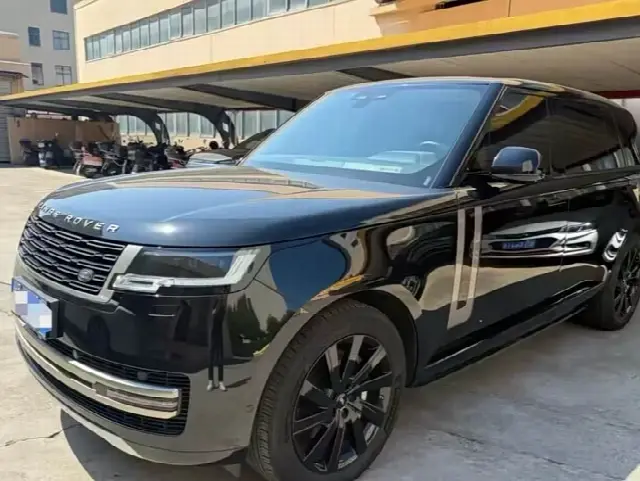 Land Rover Range Rover 2023, 93 900 км