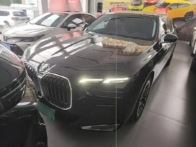 BMW 7 Series 2023, 26 400 км