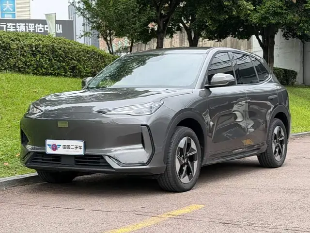 Geely Galaxy E5 2026, 4 000 км