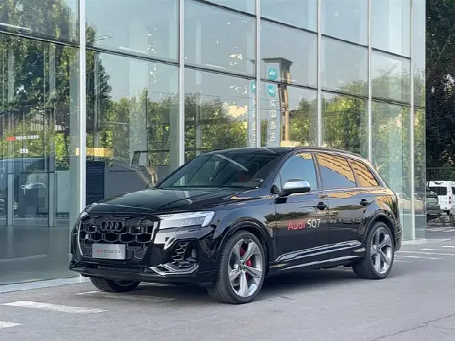 Audi SQ7 — фото из объявления