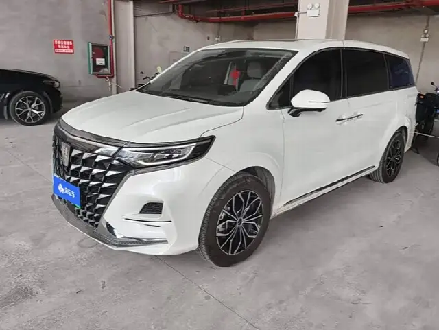 Roewe iMax 8 EV — фото из объявления