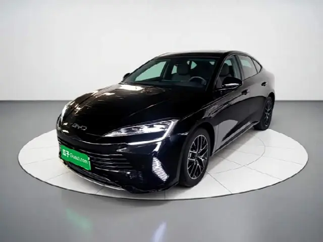 BYD Seal 07 DM-i Hybrid 2025, 39 900 км