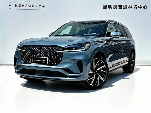 Lincoln Aviator 2024, 12 000 км