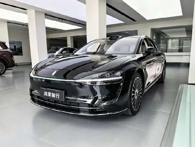 Stelato S9T 2025, 7 600 км