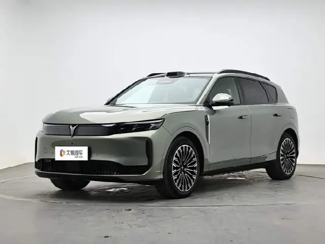 Voyah Free 2025, 18 300 км