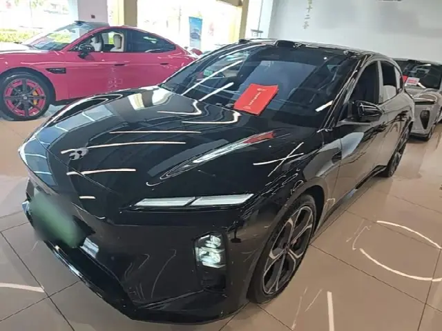Nio ET5T 2025, 24 900 км