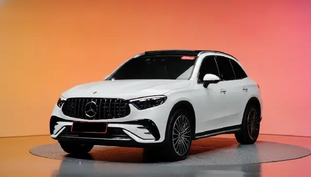 Mercedes-Benz GLC-Class 2023, 25 448 км