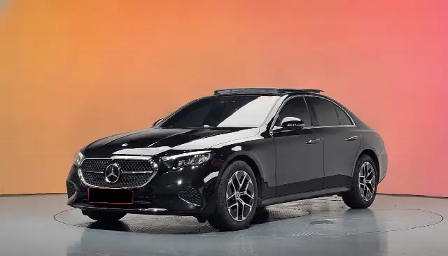 Mercedes-Benz E-Class 2024, 4 596 км