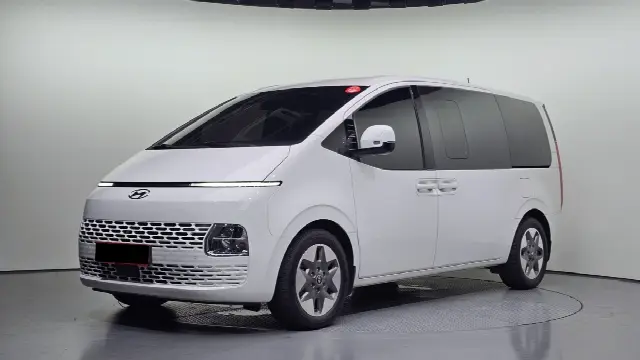 Hyundai Staria 2021, 48 909 км