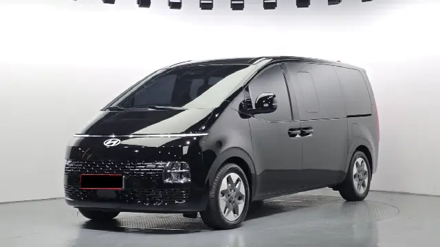 Hyundai Staria 2021, 24 468 км