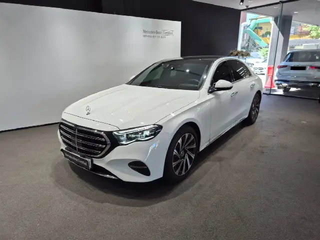 Mercedes-Benz E-Class 2024, 5 102 км