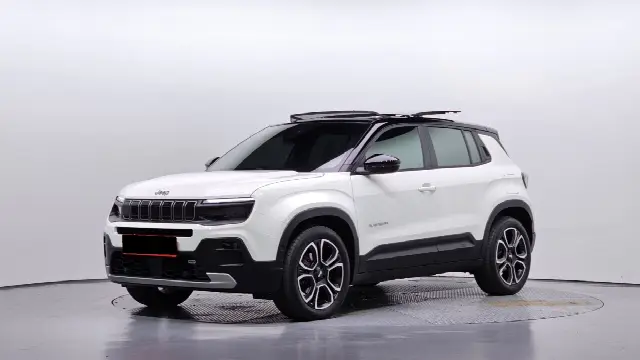 Jeep Avenger 2024, 14 069 км