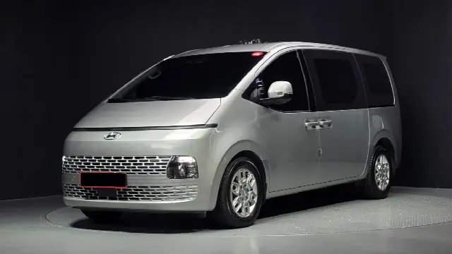 Hyundai Staria 2021, 74 885 км