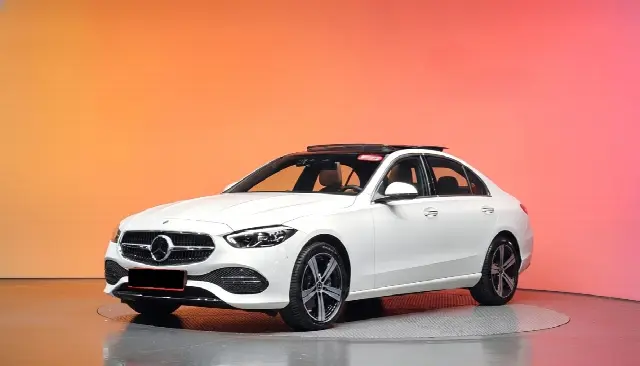 Mercedes-Benz C-Class 2022, 3 056 км