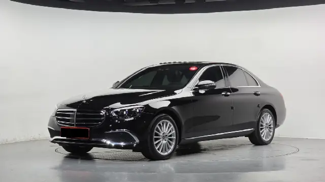 Mercedes-Benz E-Class 2016, 89 321 км