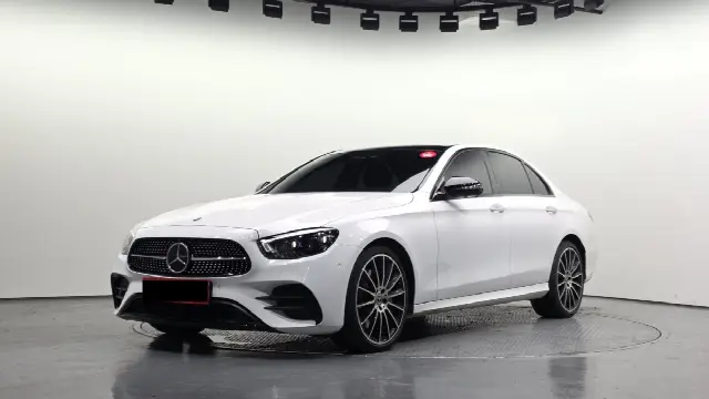 Mercedes-Benz E-Class 2016, 70 474 км