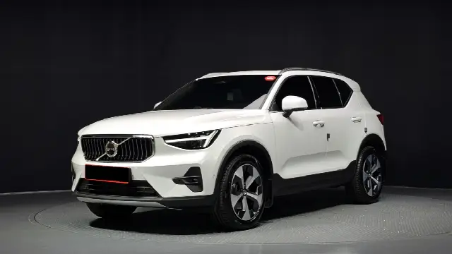 Volvo XC40 2018, новый