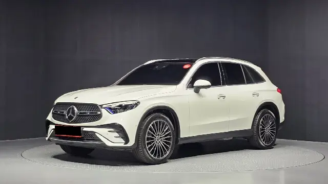 Mercedes-Benz GLC-Class 2023, 13 071 км