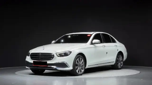 Mercedes-Benz E-Class 2016, 64 727 км