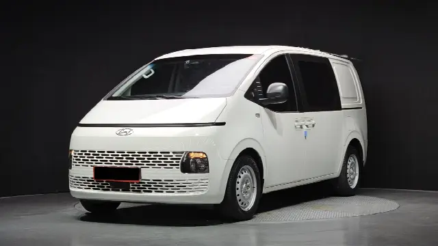 Hyundai Staria 2021, 71 950 км