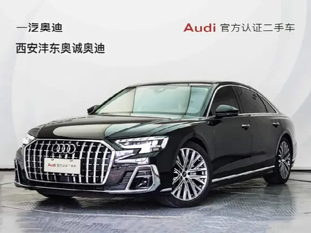 Audi A8 2024, 48 900 км