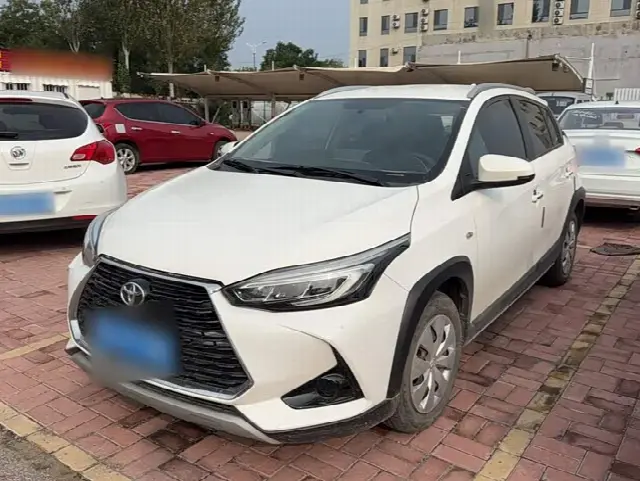 Toyota Yaris L Hatchback 2022, 16 500 км