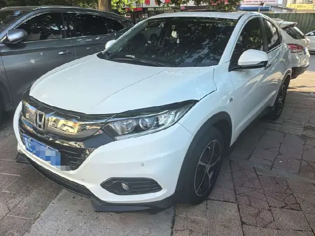 Honda Vezel 2022, 29 000 км