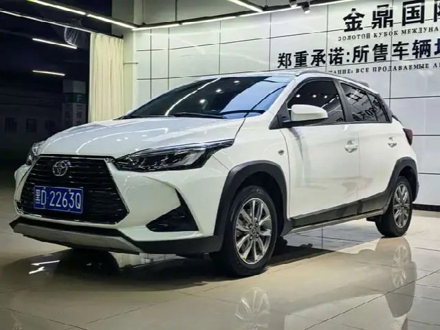Toyota Yaris L Hatchback 2022, 25 000 км