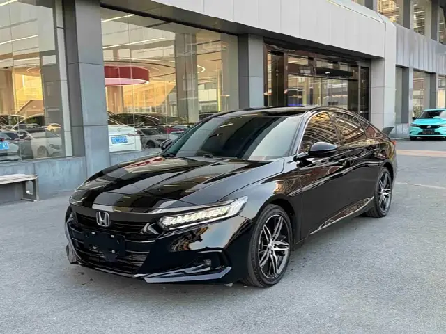 Honda Accord 2022, 42 000 км