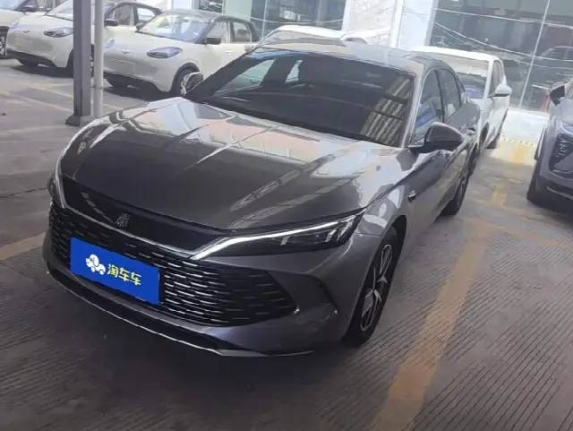 BYD Qin L 2025, 2 400 км