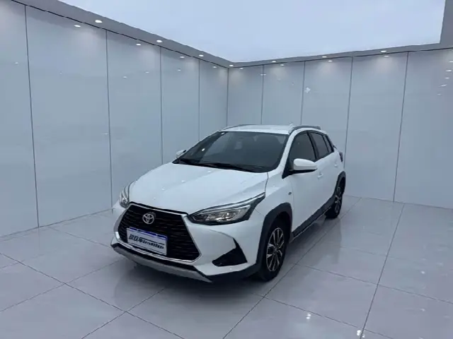 Toyota Yaris L Hatchback 2022, 26 000 км