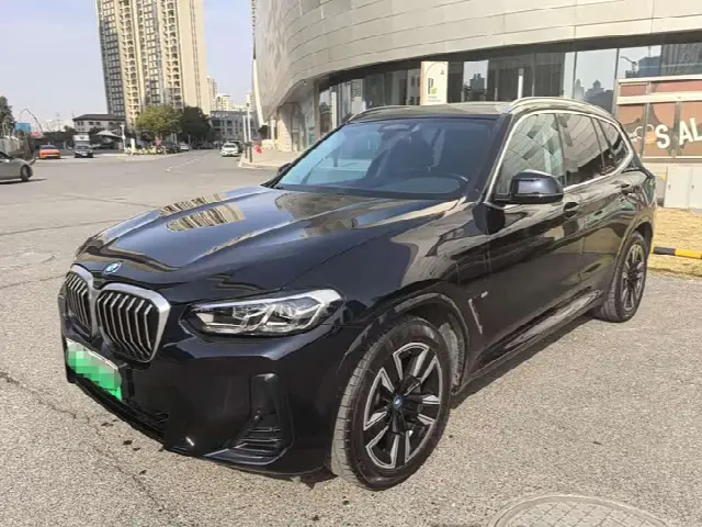 BMW iX3 2024, 53 000 км