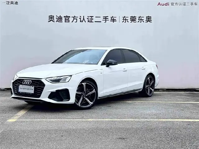 Audi A4L 2024, 26 900 км